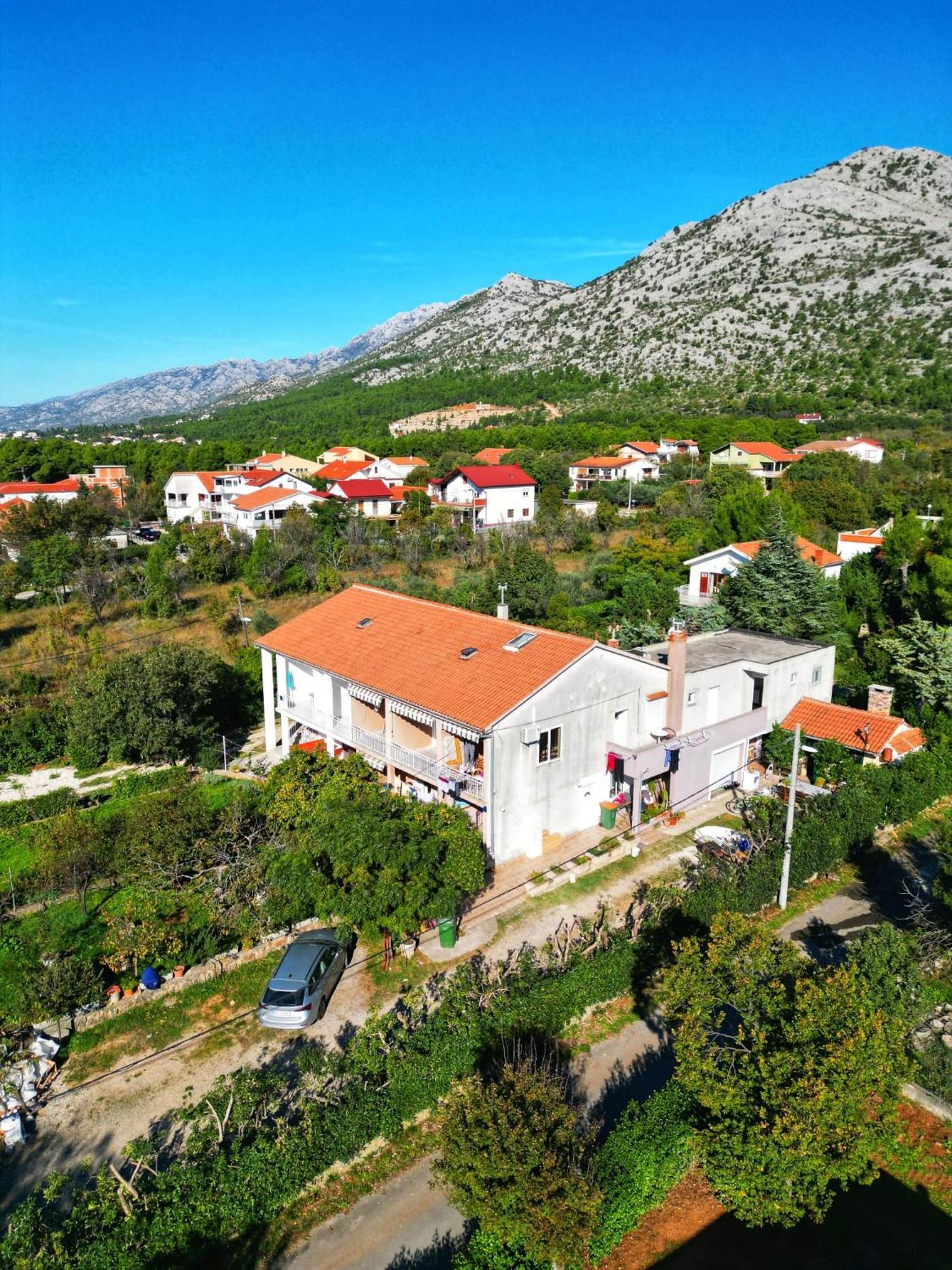 Apartments Lana Starigrad Paklenica Exterior foto
