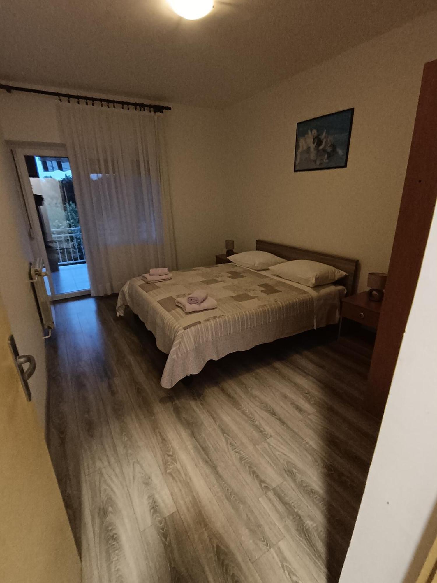 Apartments Lana Starigrad Paklenica Habitación foto